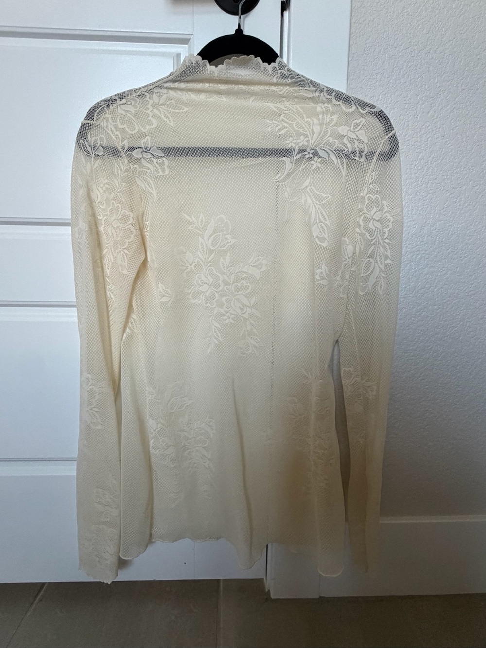 Zara Delicate Lace Long-Sleeve Top - Cream
